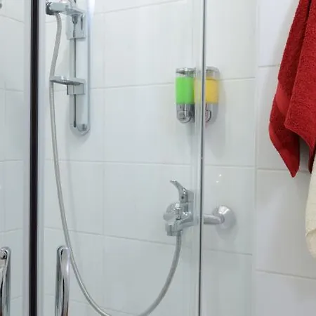 E＆e * リュブリャナ