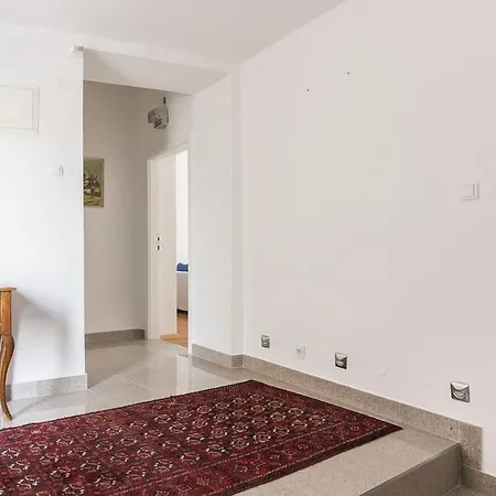 E&e Daire Ljubljana