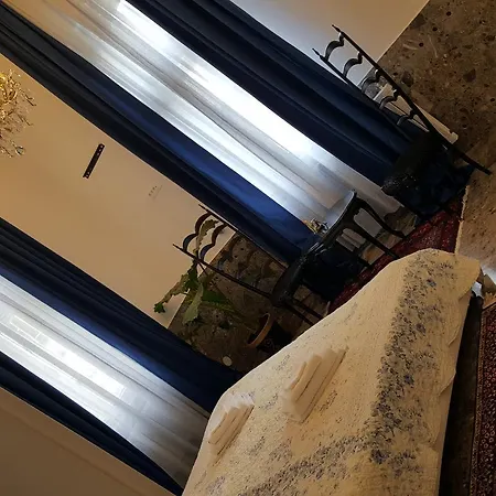 Apartment E&e